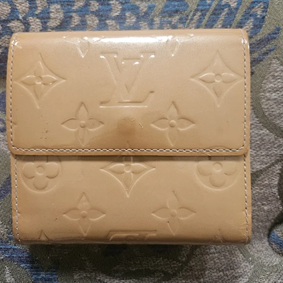 Sale 🎉 Louis Vuitton Vernis Monogram Elise Wallet Tan Rare Vintage Compact - Picture 3 of 13